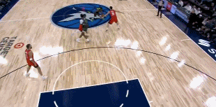 png电子官网😎就是横！爱德华兹蝴蝶穿花突破 慢三步对抗失衡抛投打板2+1！