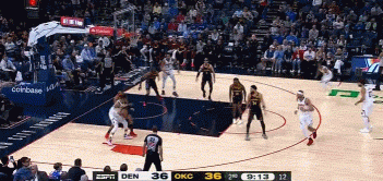 电子png游戏攻防建功！卡鲁索补防送大帽 之后反击强攻打成2+1