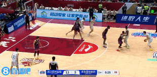 png电子官网奋起直追！段昂君和王睿泽联手飙中3记三分 青岛轰出9-2打停浙江