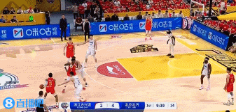 电子png游戏👏开局不错！孙铭徽突破抛投&朱俊龙底角命中三分