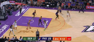 png电子平台小宝继续加油~李月汝风暴队首秀拿下6分4板4助 上半场5分2板2助